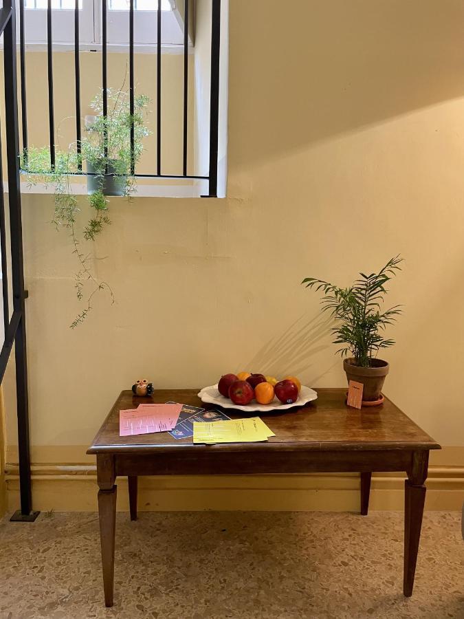 4 Balconi Rooms- Dimora Arditi B&B Lecce Luaran gambar