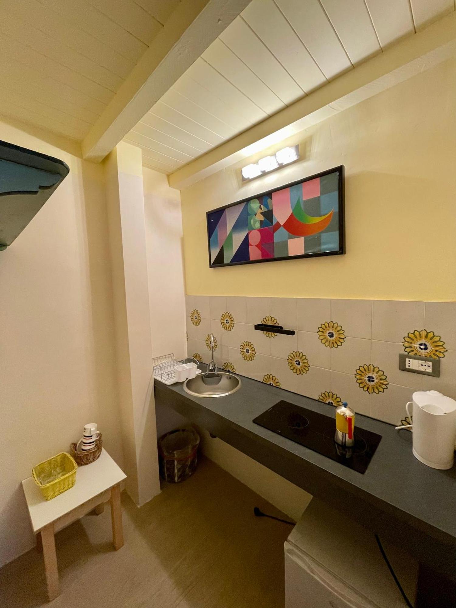 4 Balconi Rooms- Dimora Arditi B&B Lecce Luaran gambar